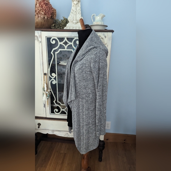 Promesa Gray‎ Cardigans - Picture 6 of 7